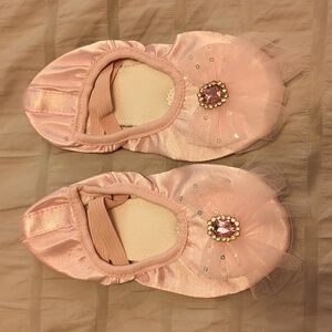 New Ballet Dance Slippers Size 10
